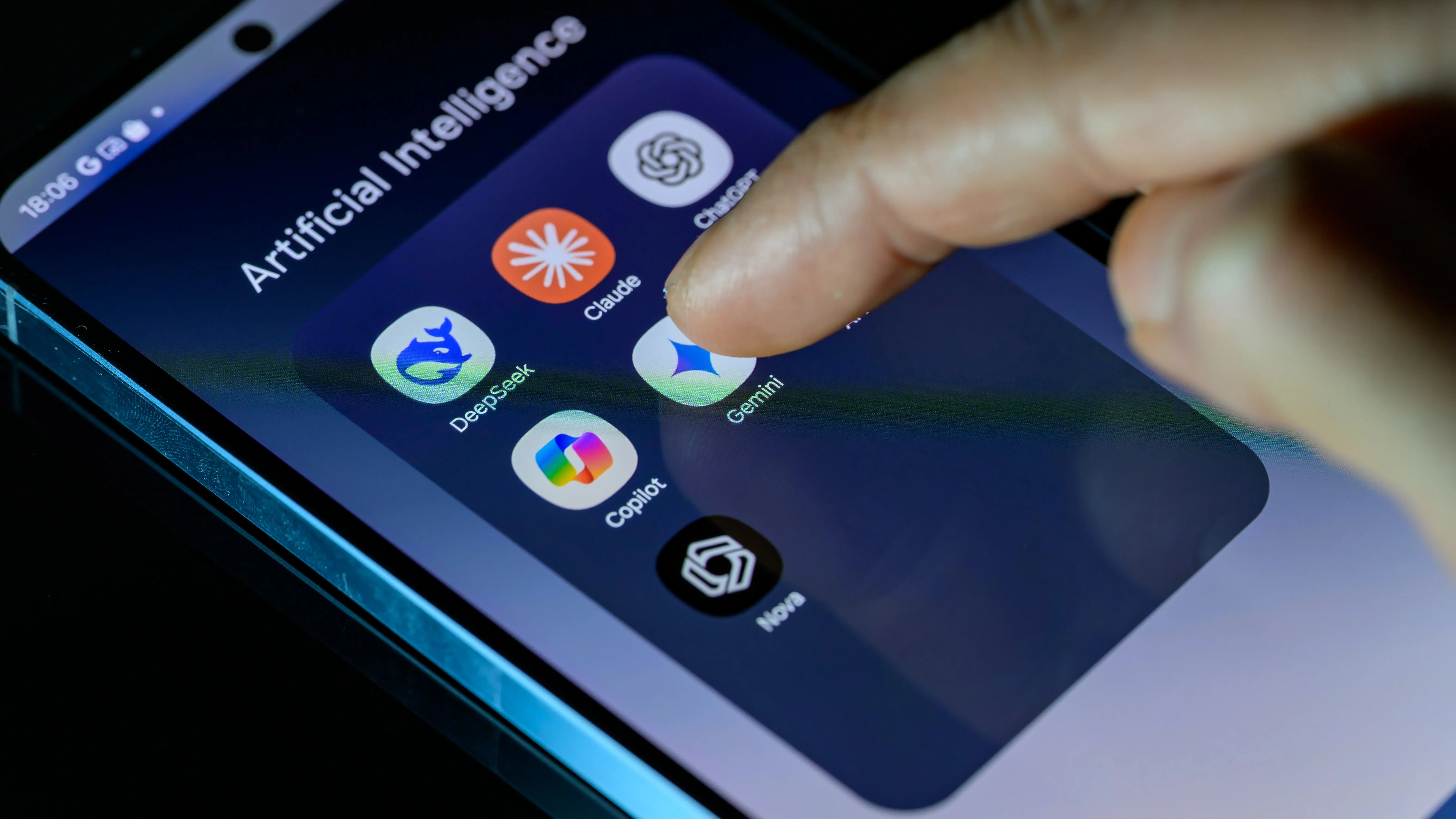 AI Companion Apps That Don't Lock Your Chats editorial