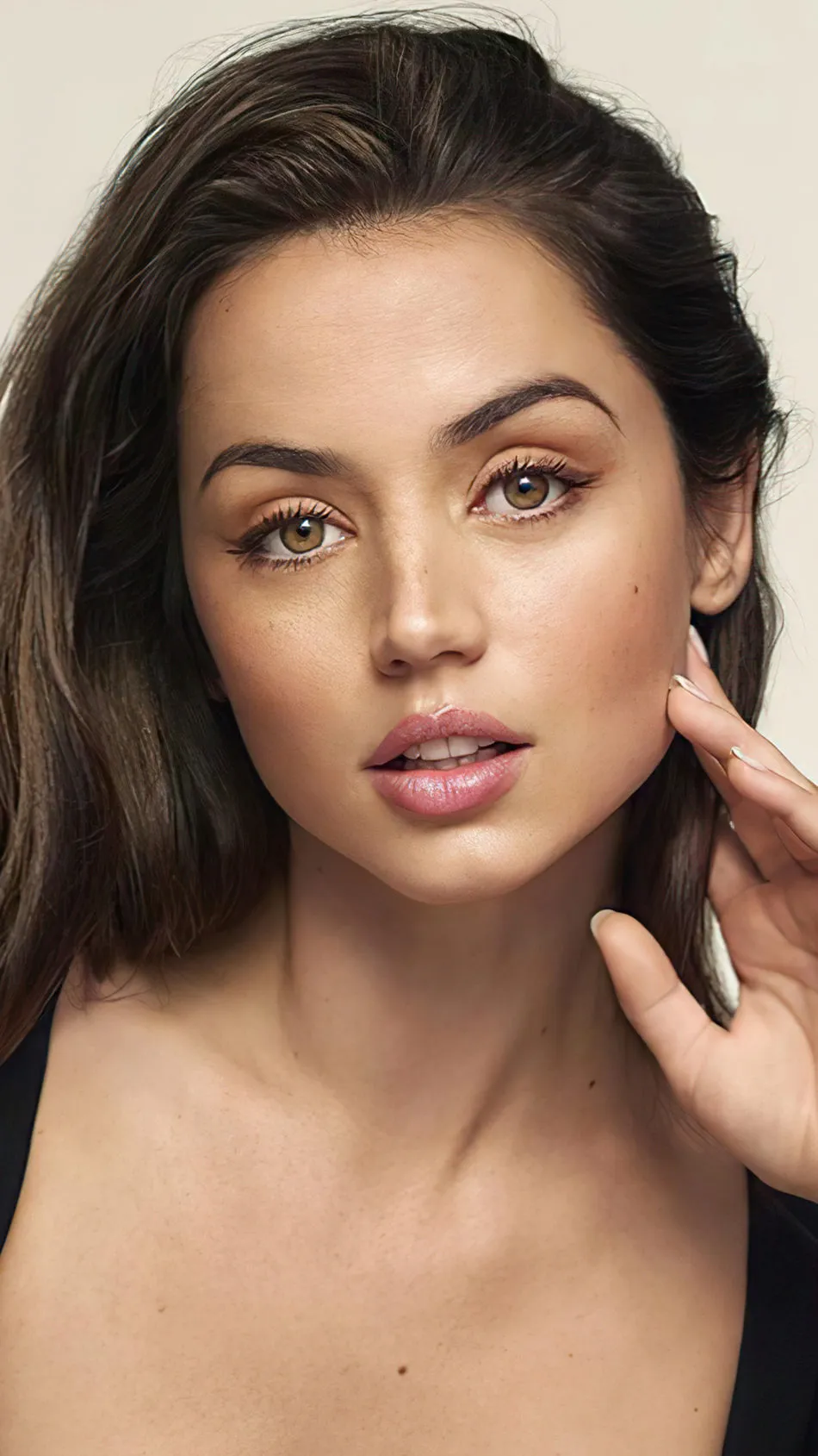 Ana de Armas editorial