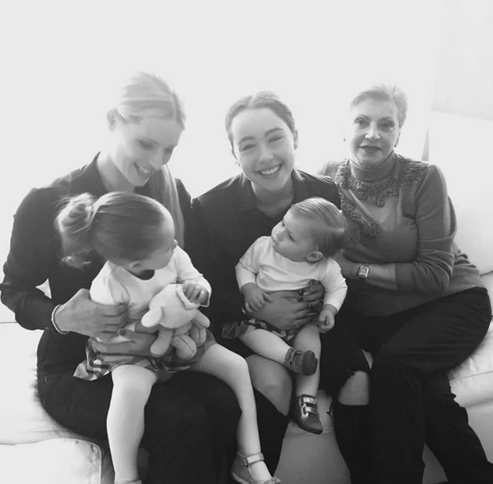 Aurora Ramazzotti: la figlia di Eros e Michelle, mamma 2023 profile photo