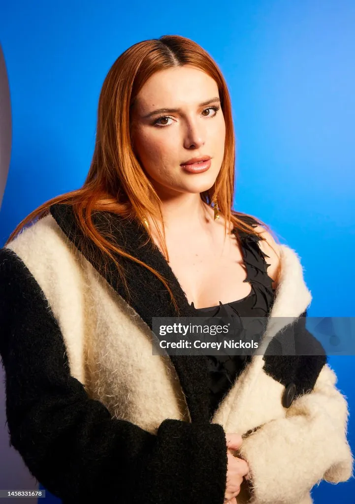 Bella Thorne press shot