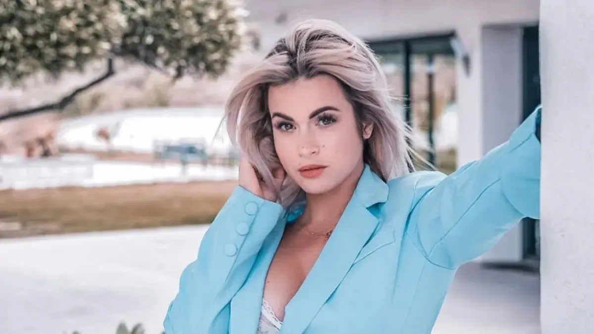 Carla Moreau et l'affaire de la sorcellerie 2021 : la press shot