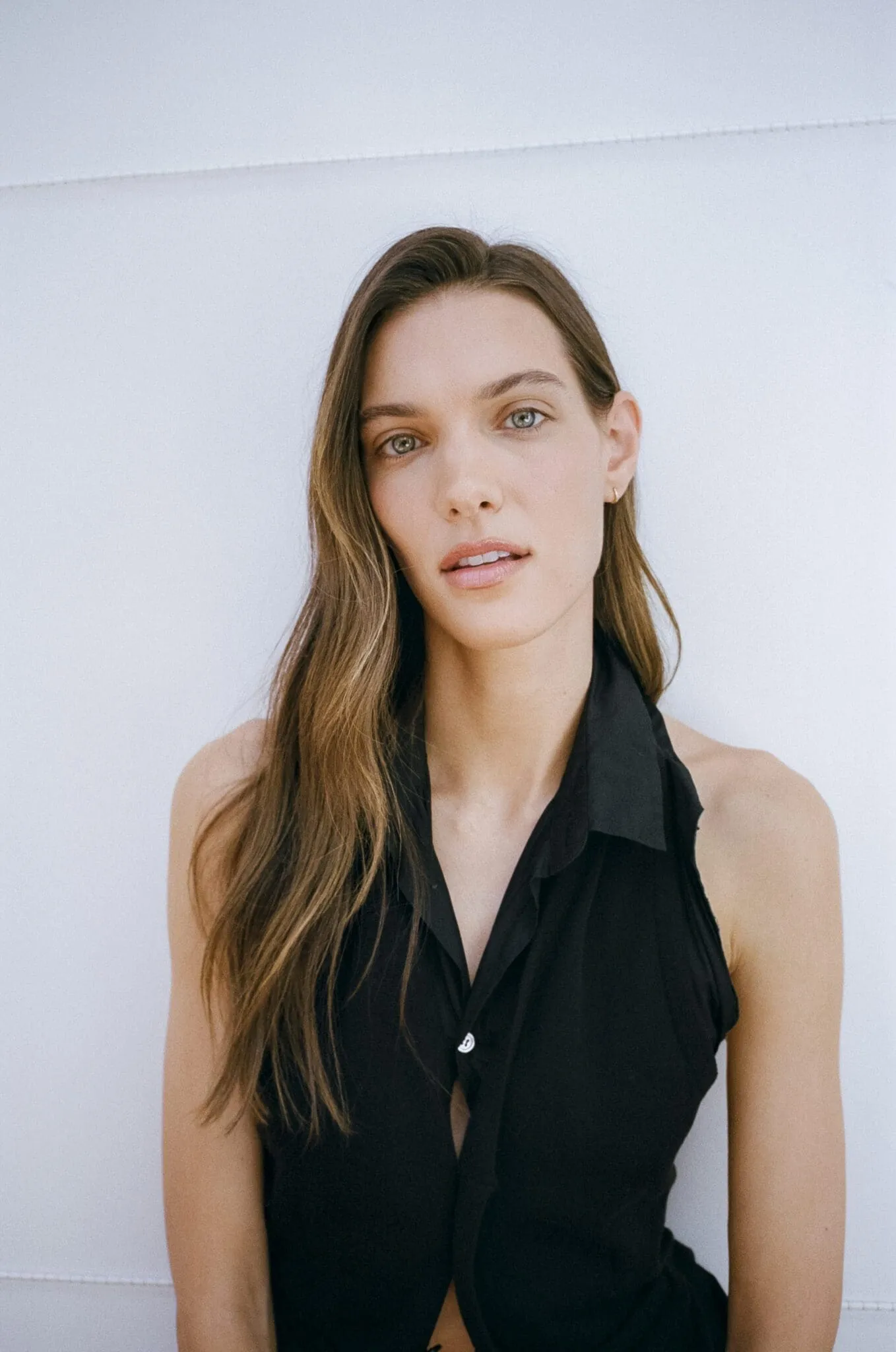 Charlotte Cardin profile photo