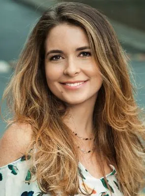 Cláudia Abreu reage a vídeo falso de IA sobre morte