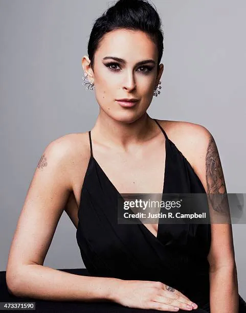 Rumer Willis red carpet