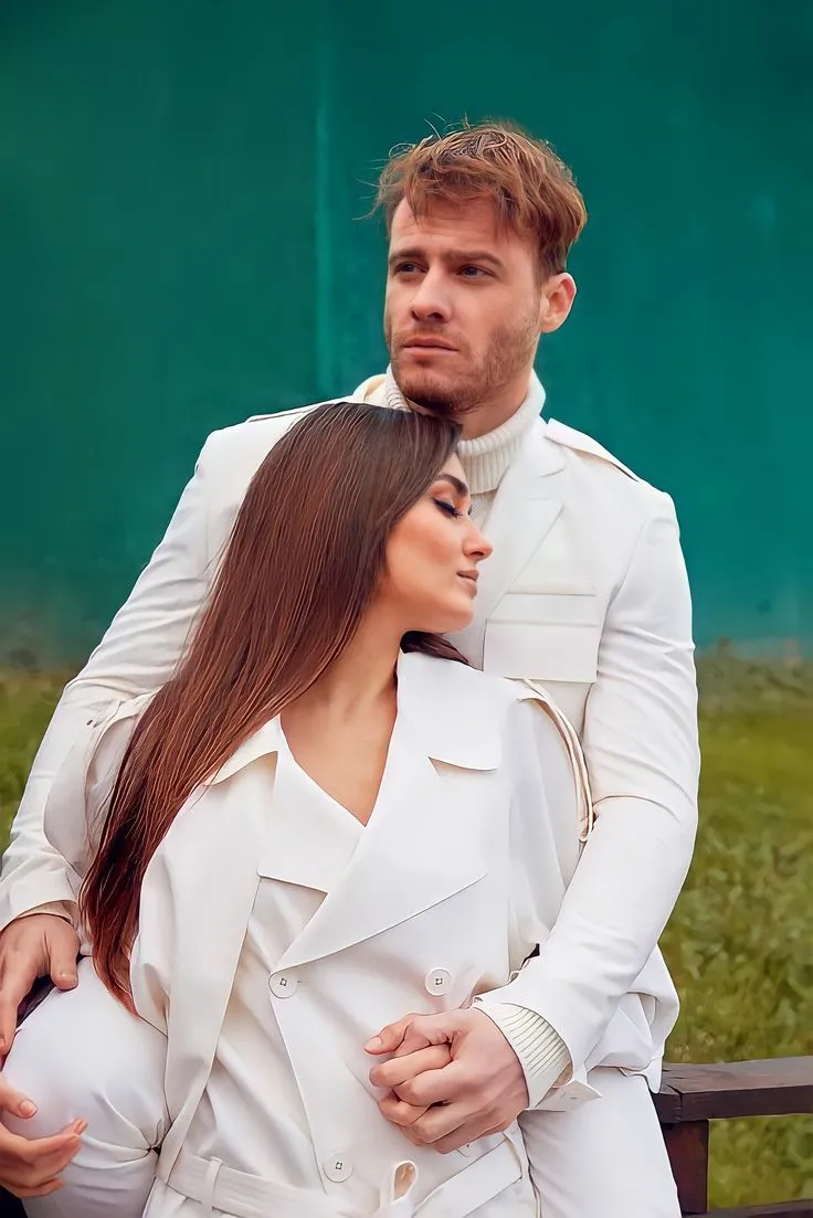 Di and Nick press shot