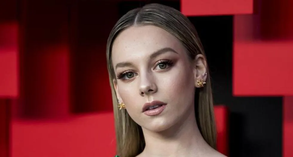 Ester Expósito (Élite Netflix): fact-check 2026 red carpet