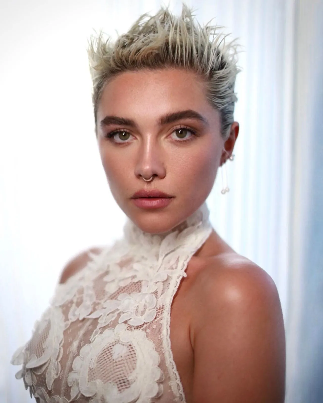 Florence Pugh red carpet