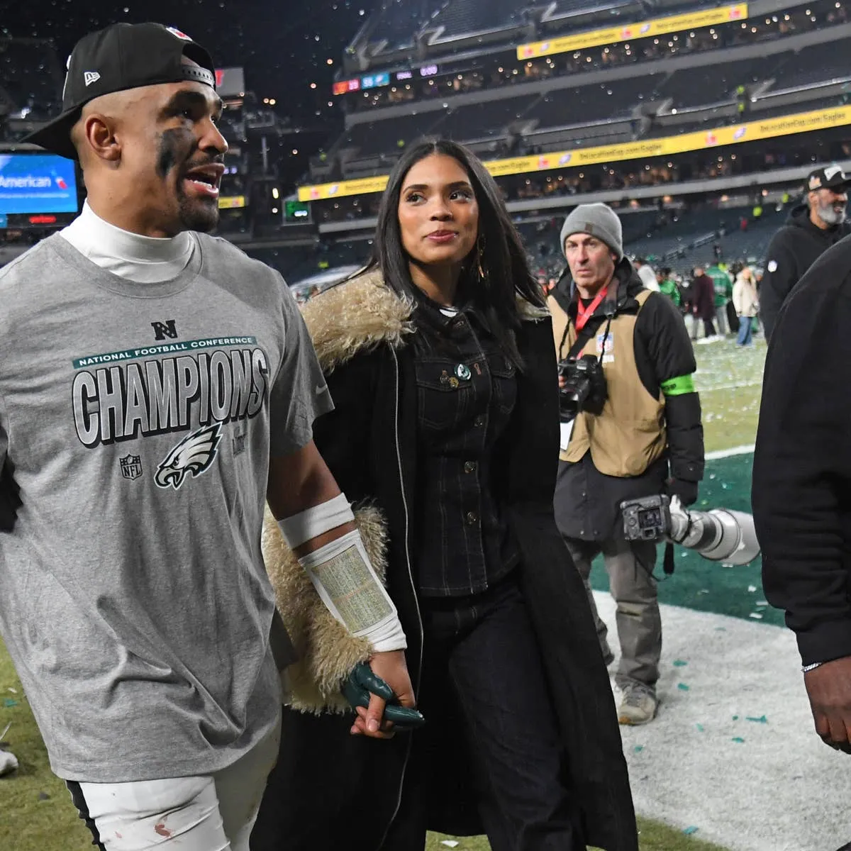Jalen Hurts Didn't Attend AJ Brown's Wedding press shot