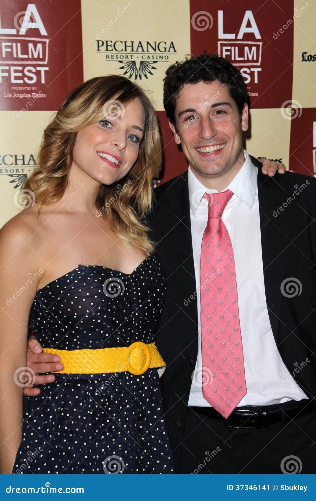 Jason Biggs & Jenny Mollen Split After 18 Years — Full red carpet