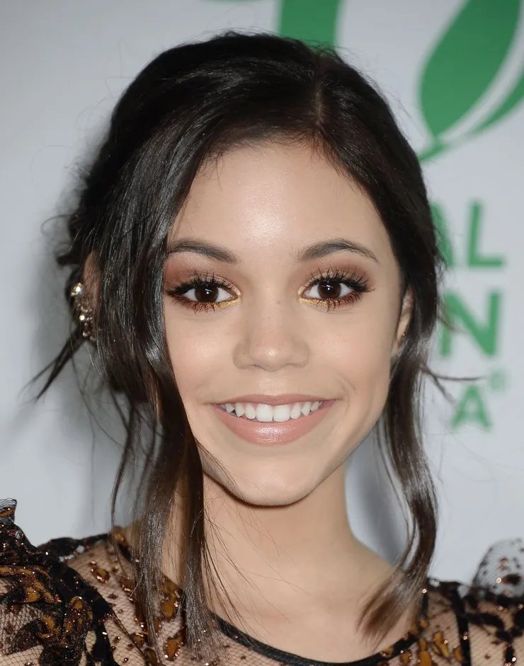 Jenna Ortega press shot