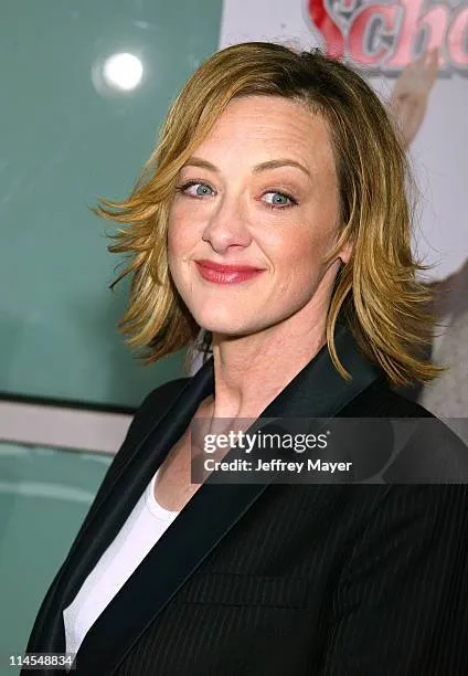 Joan Cusack editorial