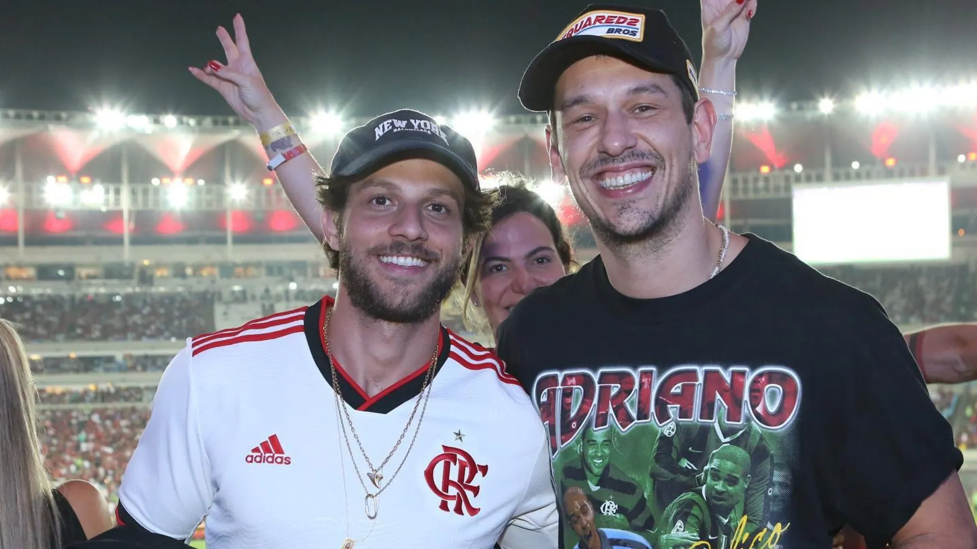 João Vicente revela reação de Chay Suede após exposed — profile photo