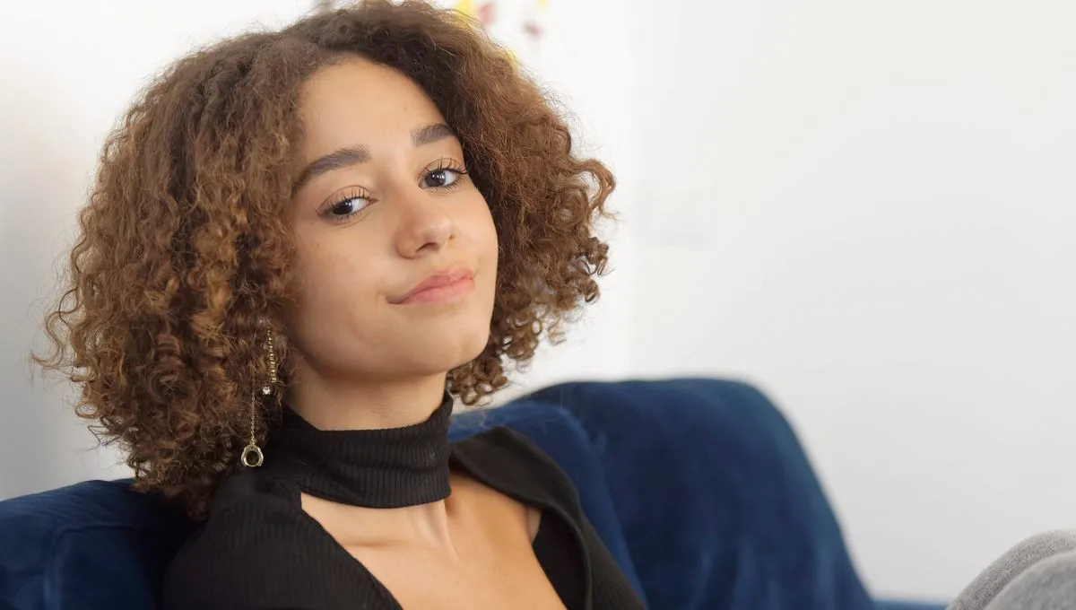Léna Situations Leak: French YouTuber Fact-Check on Léna profile photo