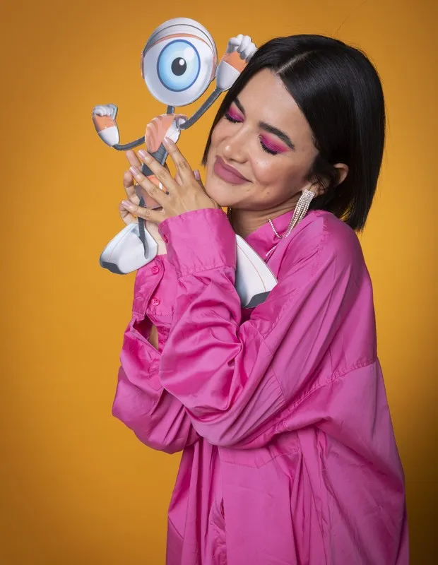 Manu Gavassi: BBB 2020, música e atuação editorial