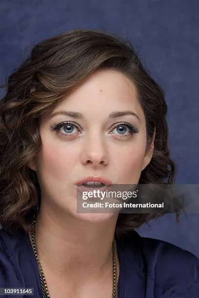 Marion Cotillard press shot