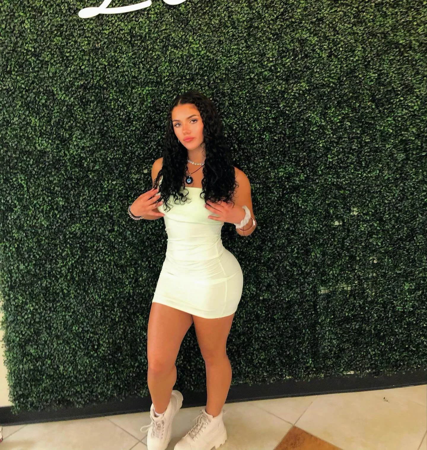 McKinzie Valdez red carpet