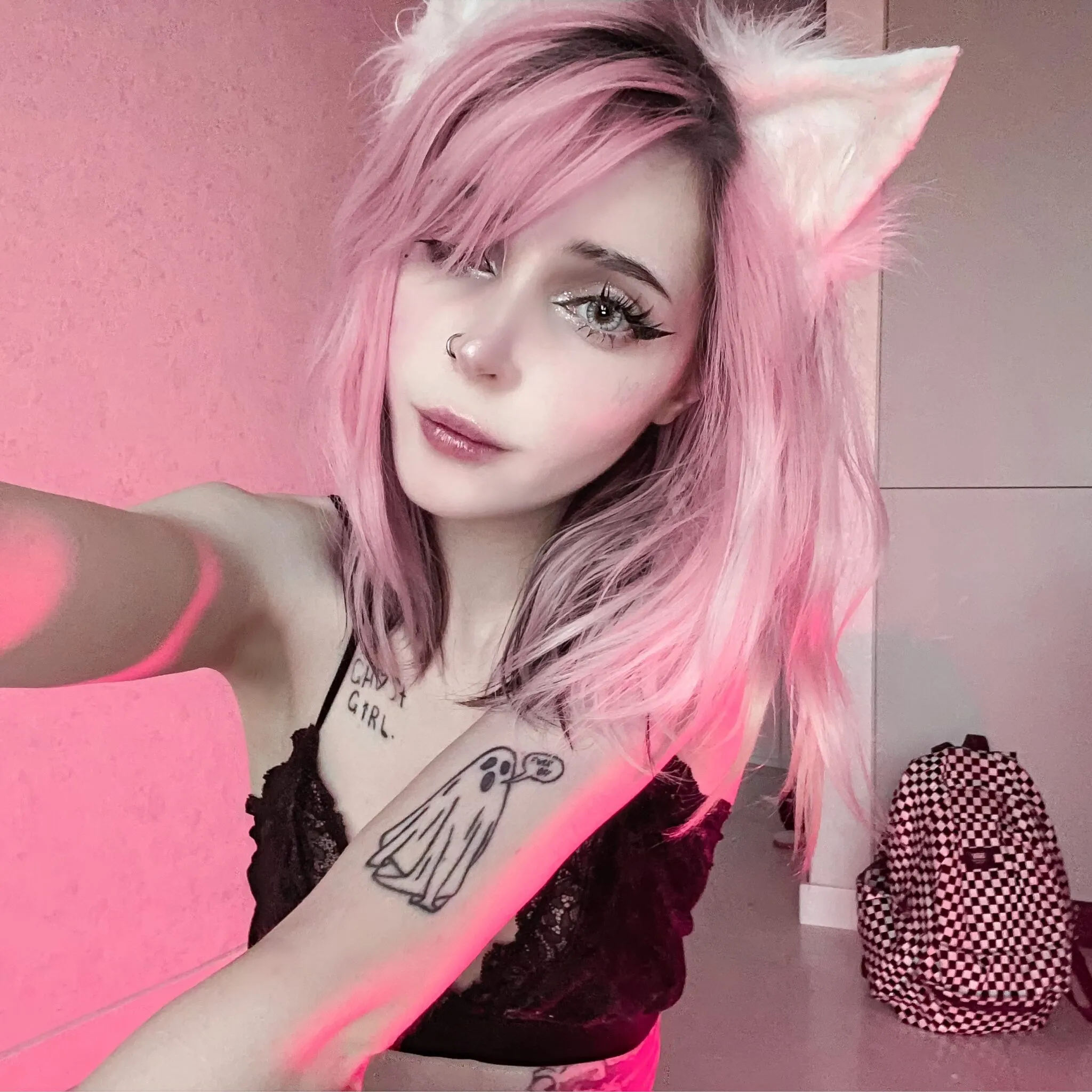 PinkLoving headshot 2024