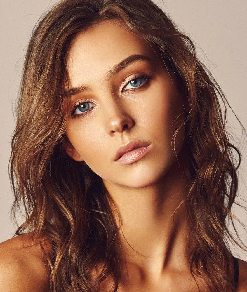 Rachel Cook press shot