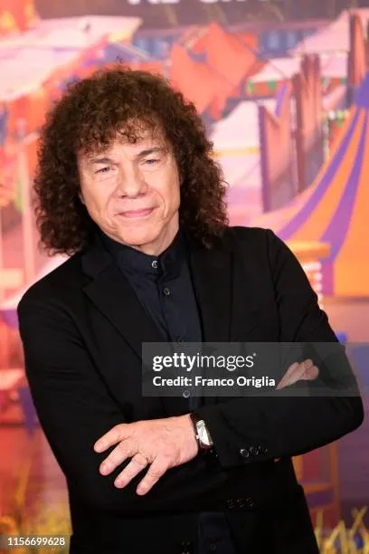 Riccardo Cocciante profile photo