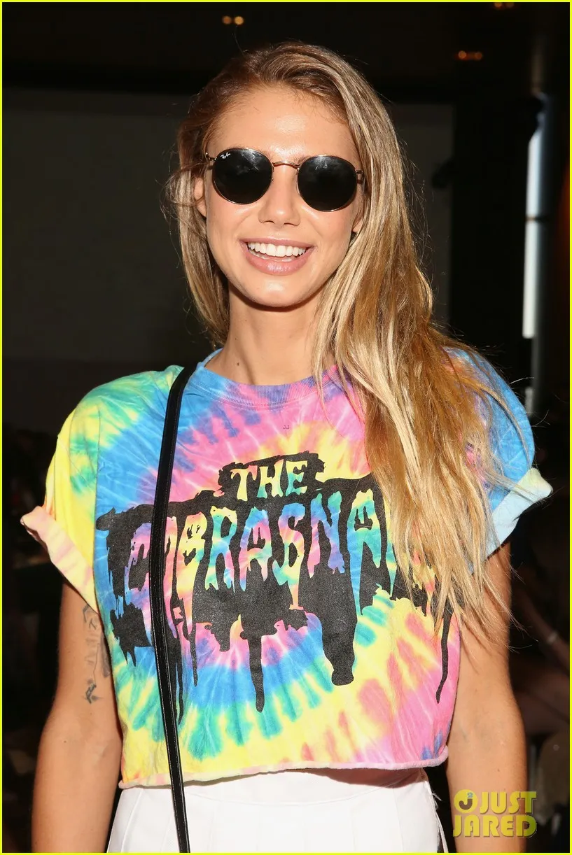 Sahara Ray Bieber 2016: The Hawaii Skinny-Dipping Photos press shot