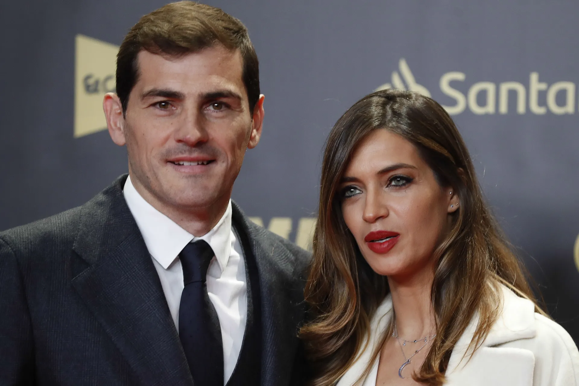Sara Carbonero: Iker Casillas, el cáncer y la periodista profile photo