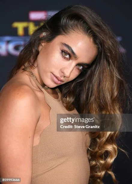 Sommer Ray profile photo