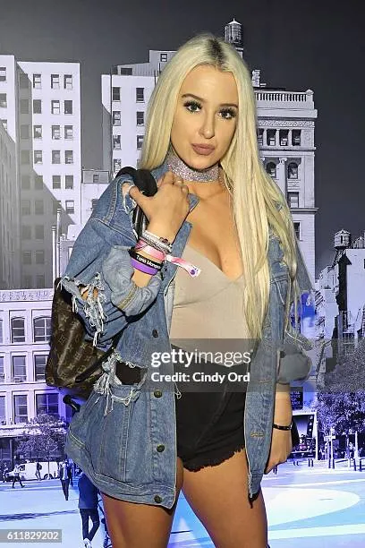 Tana Mongeau editorial