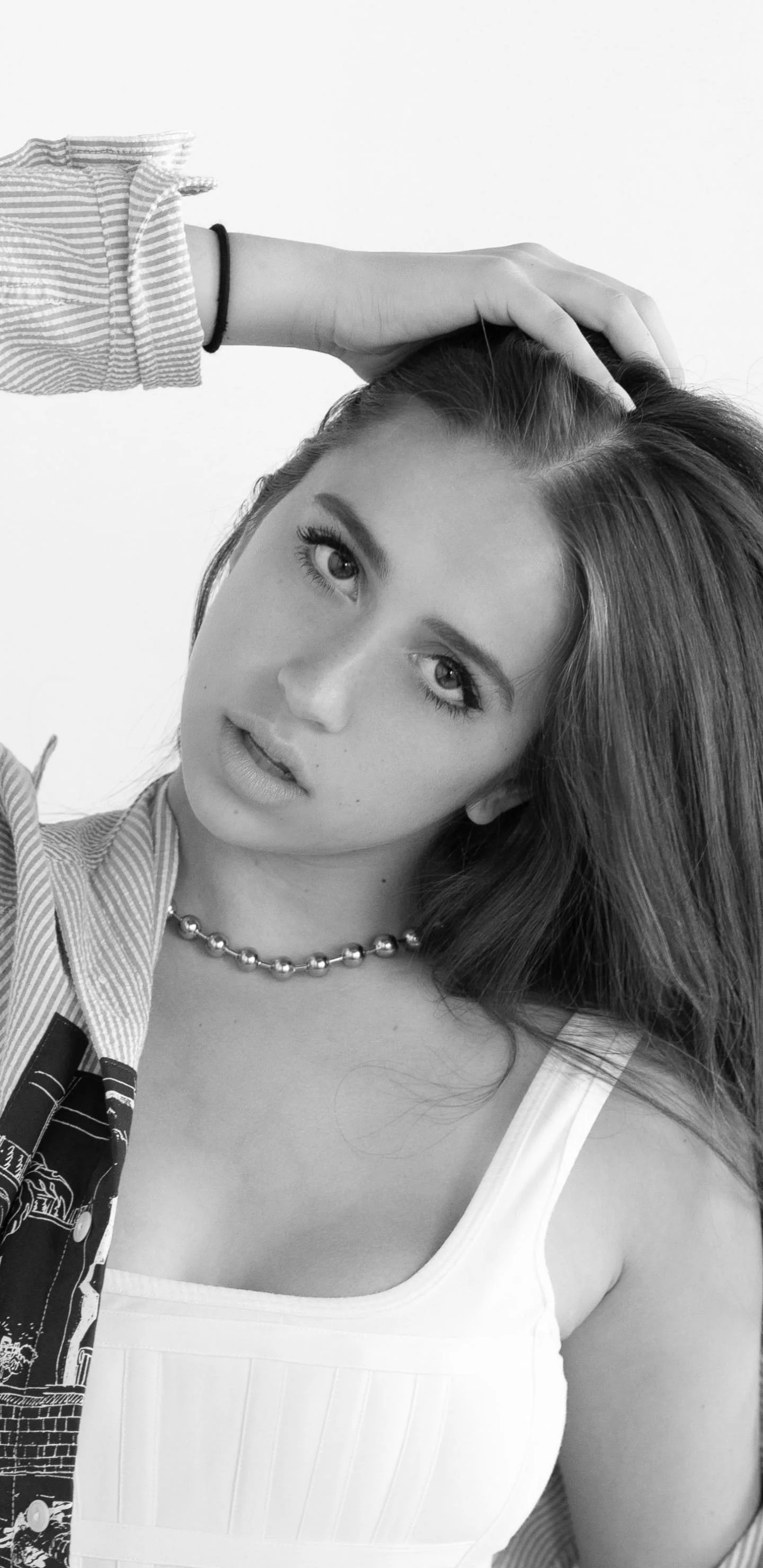 Tate McRae press shot