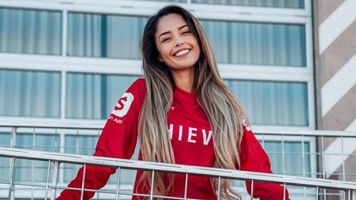 Valkyrae press shot